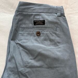 Men’s Banana Republic 33X30 Light Blue Chinos